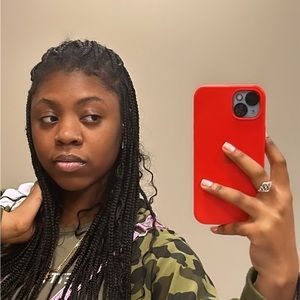 Meet your Posher, Ariel